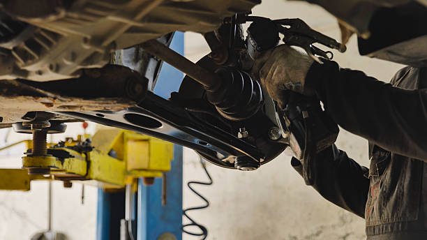 Top 3 Bad Transmission Mount Symptoms to Watch Out for